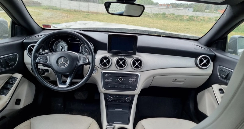 Mercedes-Benz CLA cena 39000 przebieg: 105000, rok produkcji 2015 z Skwierzyna małe 154